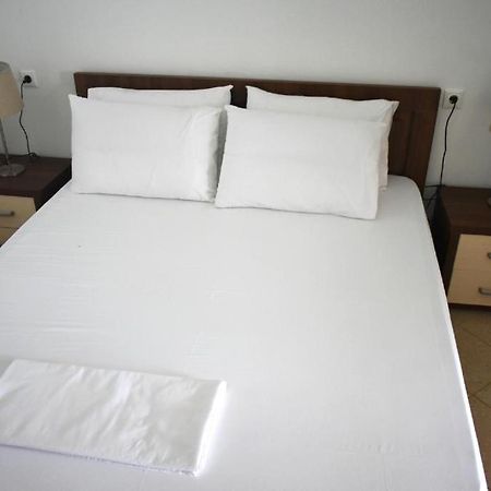 Ionio Rooms II Himare Luaran gambar