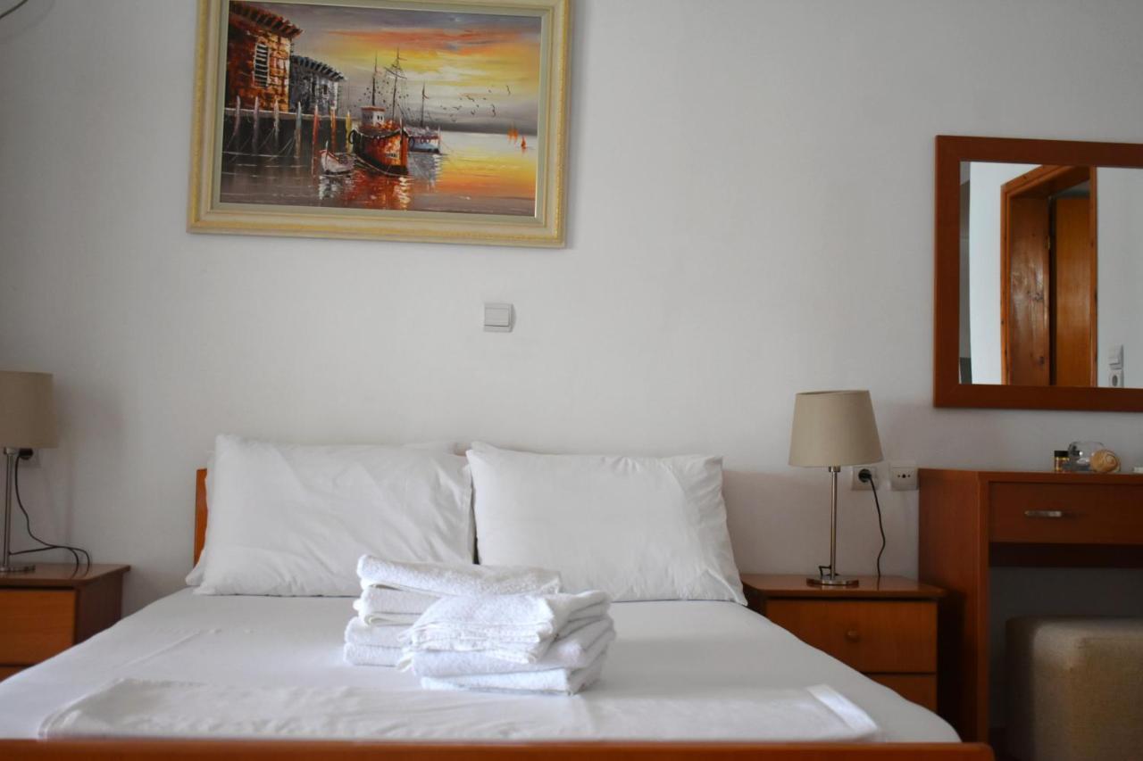 Ionio Rooms II Himare Luaran gambar