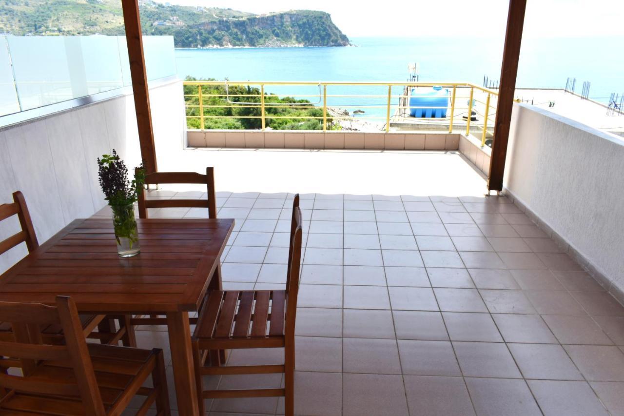 Ionio Rooms II Himare Luaran gambar