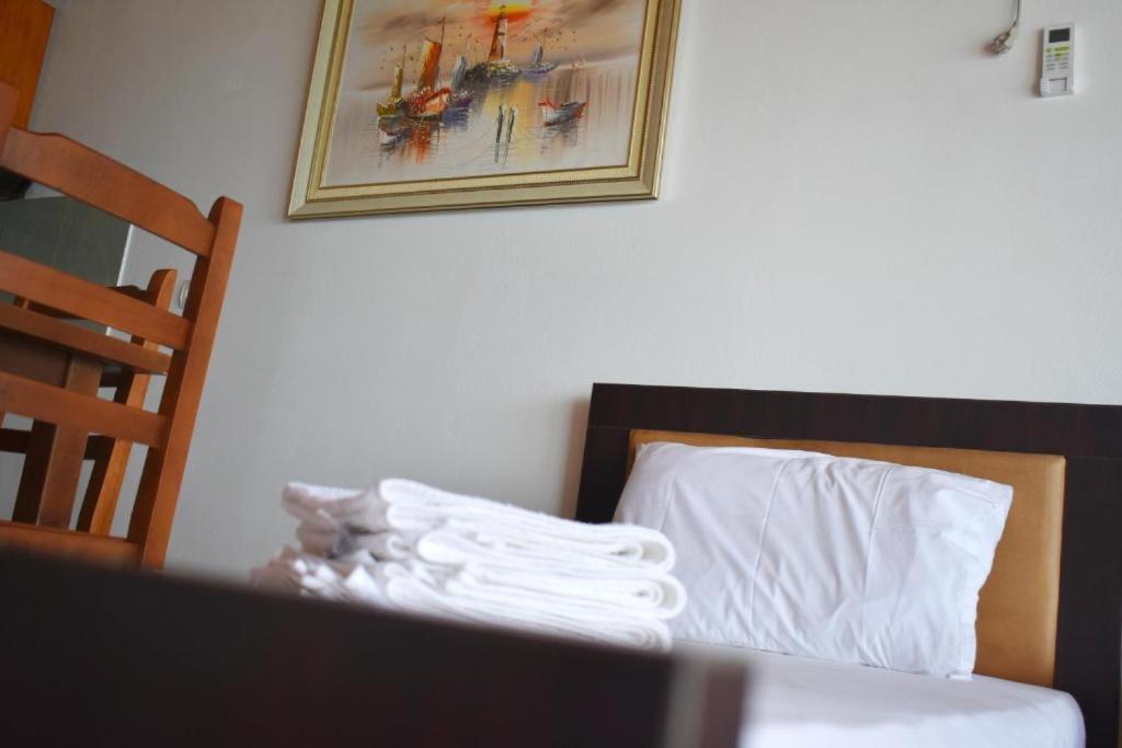 Ionio Rooms II Himare Luaran gambar